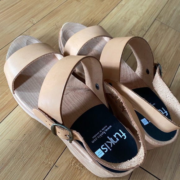 Funkis Shoes - Funkis Swedish made two strap clogs natural color